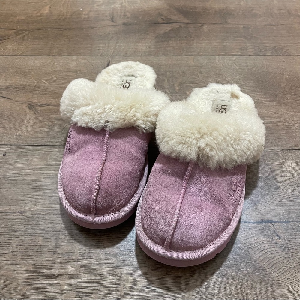 UGG Cozy || Slippers